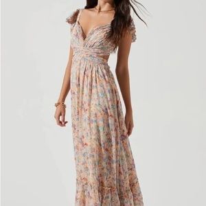 ASTR the label primrose strappy back maxi dress peach multi floral